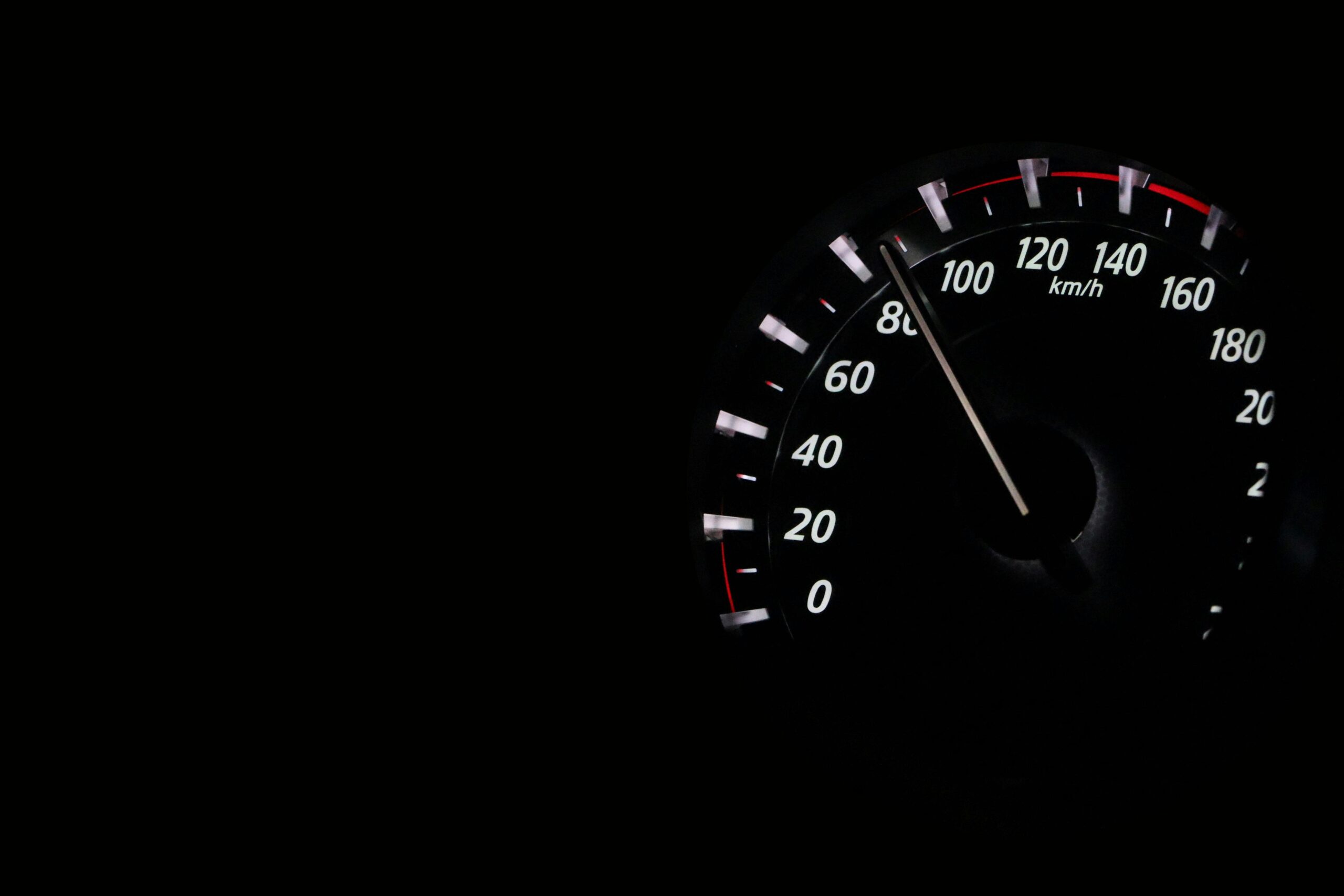Speedometre showing speed
